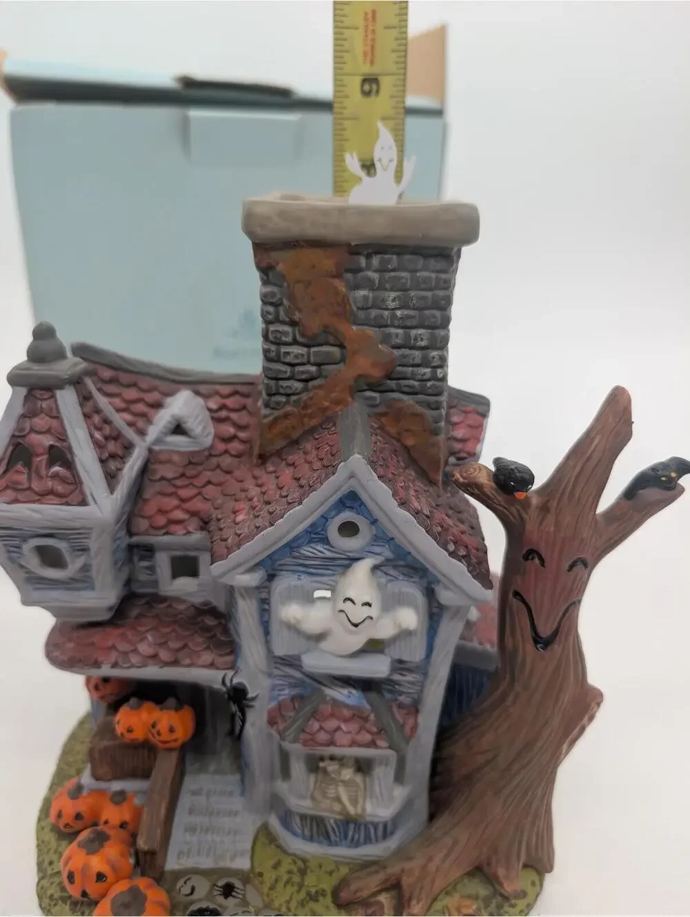 LKNW never used Halloween PartyLite Ghostly Tealight House